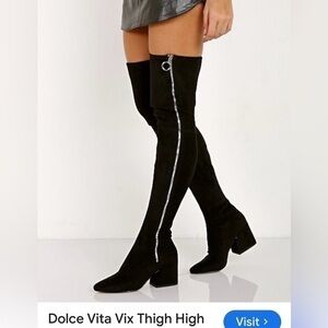 TIGH HIGH BOOTS BLACK SUEDE  SIZE 9